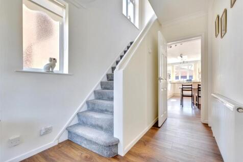 Entrance Hall_2.jpeg