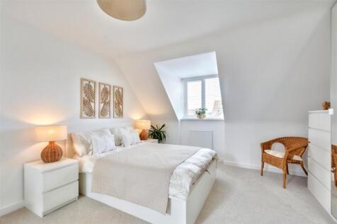 Bedroom One_1.jpeg