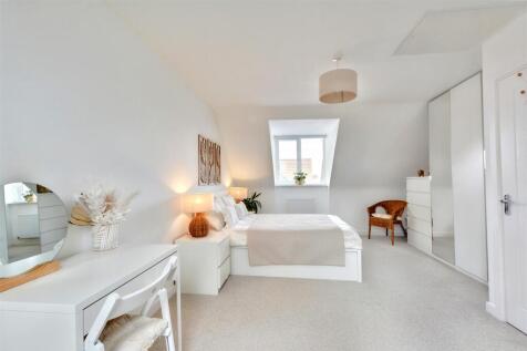 Bedroom One_2.jpeg