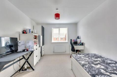 Bedroom Two_3.jpeg