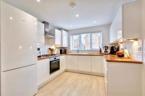 Kitchen_1.jpeg