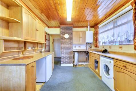 Kitchen_3.jpeg