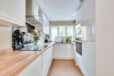 Kitchen_ (2).jpeg