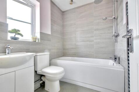 Bathroom.jpeg