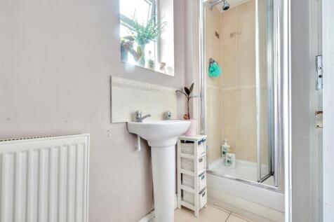 Shower Room.jpeg