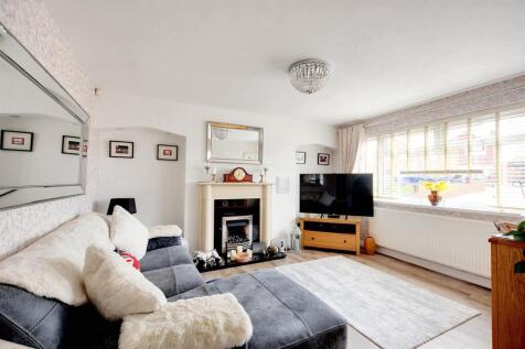 Living Room_1.jpeg