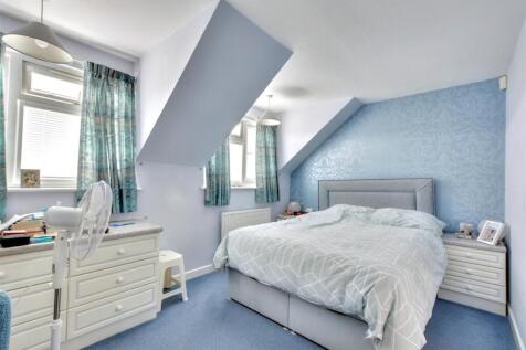Bedroom One.jpeg