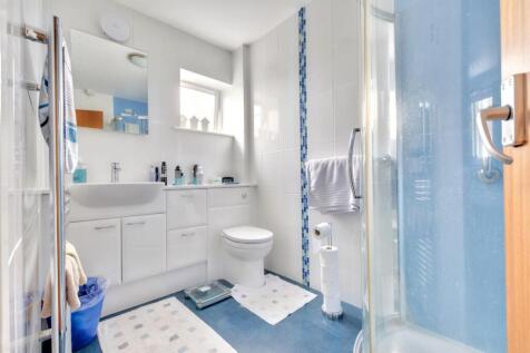 Shower Room.jpeg