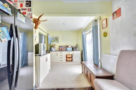 Dining Room_1.jpeg