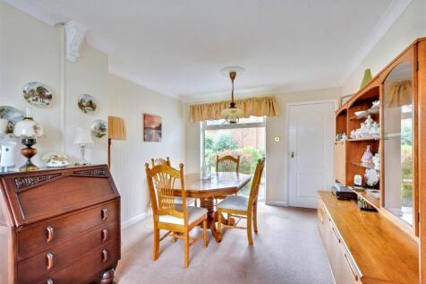 Dining Room_1.jpeg