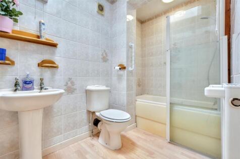 Bathroom.jpeg
