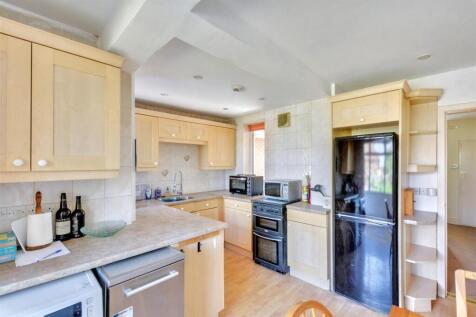 Kitchen_ (1).jpeg
