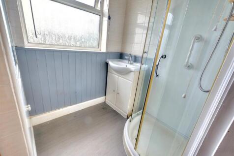 Bathroom.jpeg