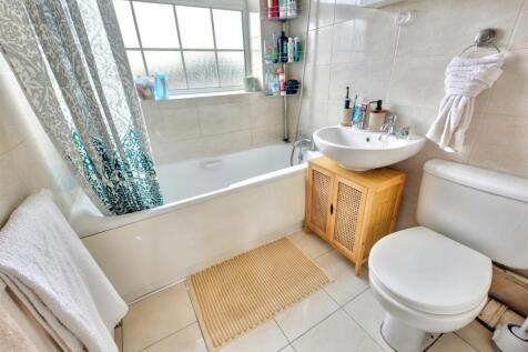 Bathroom.jpeg