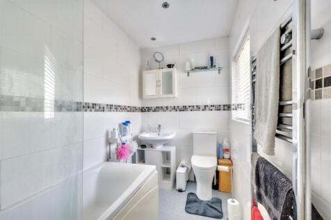 Bathroom.jpeg