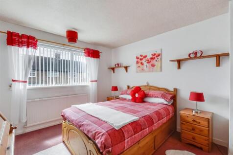 Bedroom One_2.jpeg