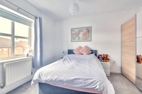 Bedroom One_1.jpeg
