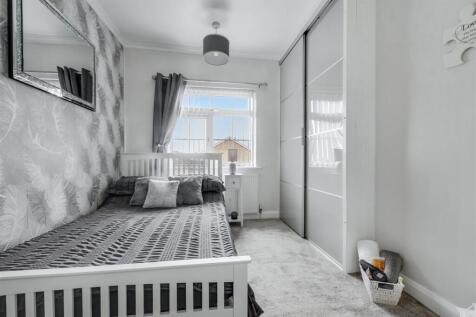 Bedroom Two_2.jpeg