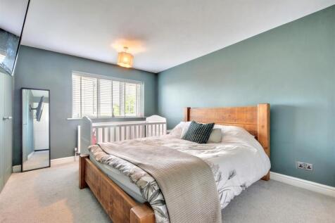 Bedroom One.jpeg