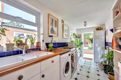 Kitchen (1).jpeg