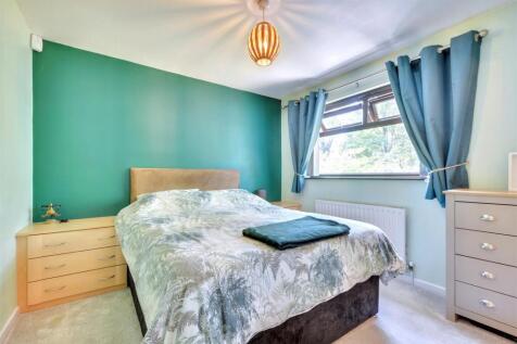 Bedroom One_4.jpeg