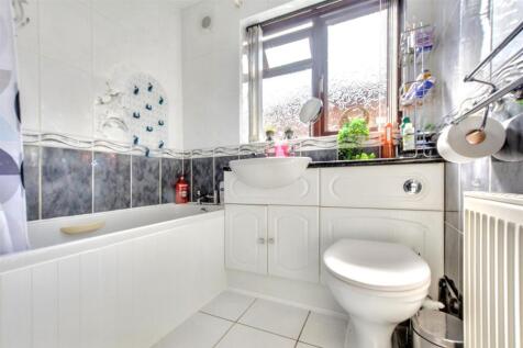 Bathroom.jpeg