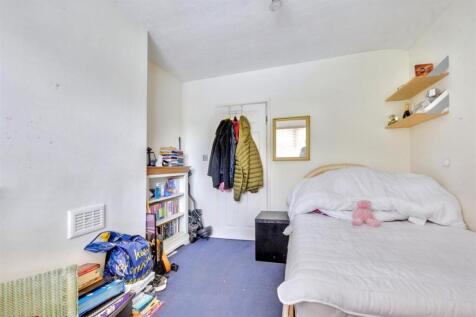 Bedroom Two_2.jpeg