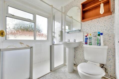 Shower Room.jpeg