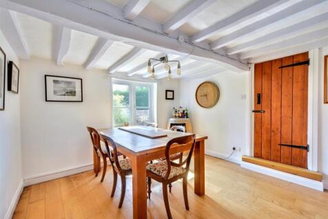 Dining Room_1.jpeg