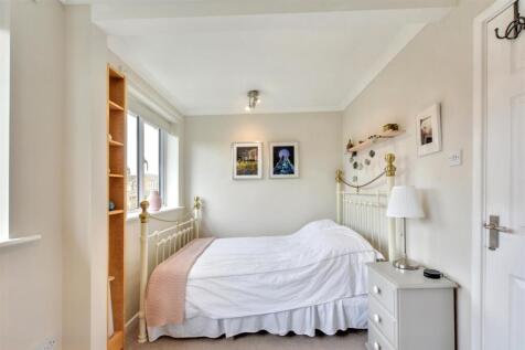 Bedroom One_1.jpeg