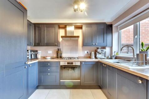 Kitchen (2).jpeg