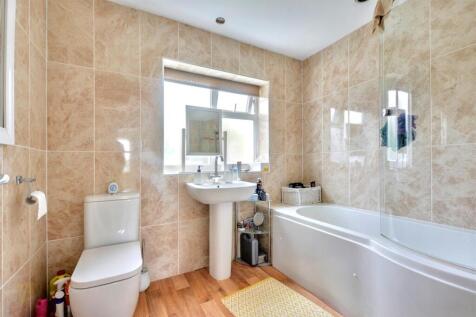 Bathroom.jpeg
