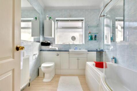 Bathroom.jpeg