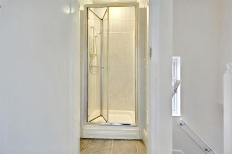 Shower Room.jpeg