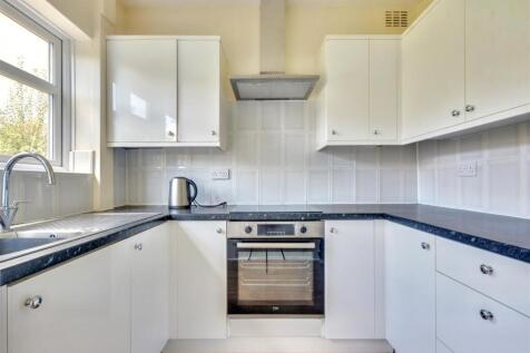 Kitchen_3.jpeg