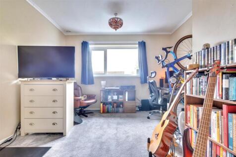 Bedroom One_2.jpeg