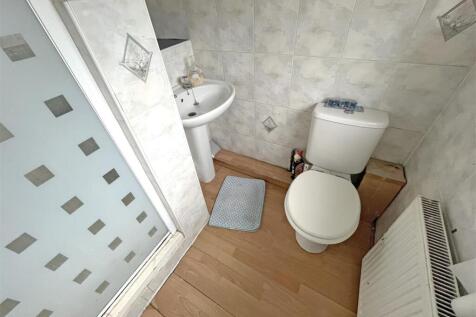 Shower Room.jpeg