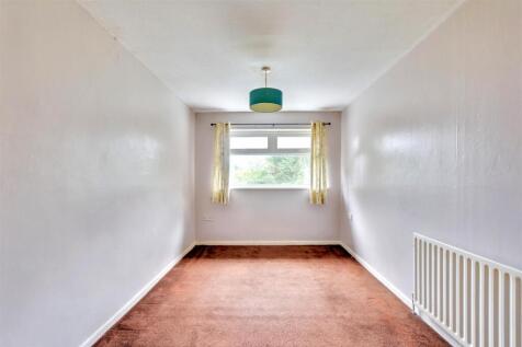 Bedroom One (1).jpeg