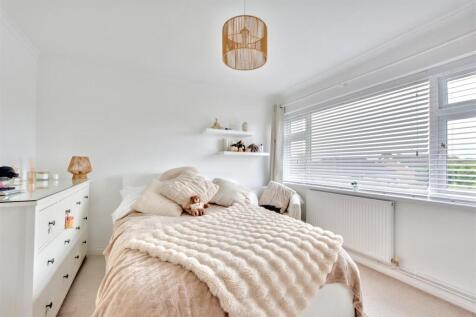 Bedroom Two_3.jpeg