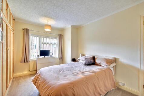 Bedroom One_1.jpeg