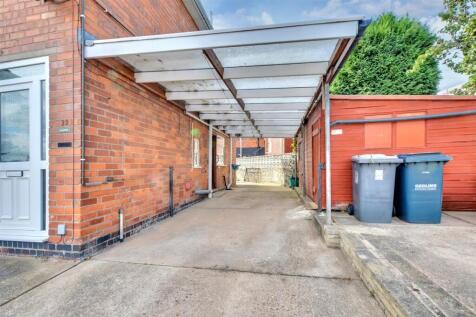 Carport.jpeg