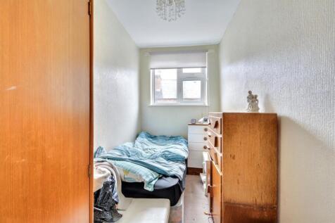 Bedroom Two_2.jpeg