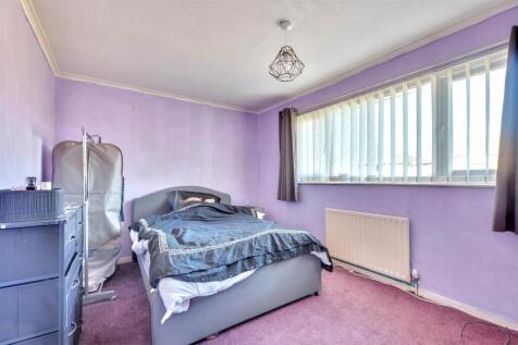 Bedroom One_1.jpeg