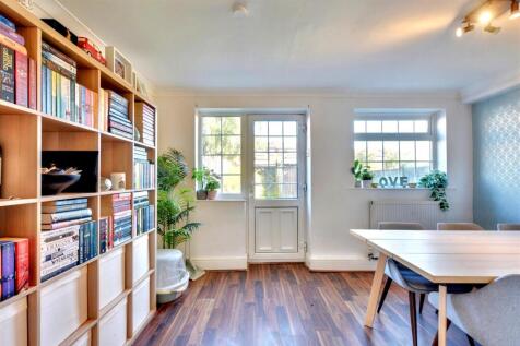 Dining Room_2.jpeg