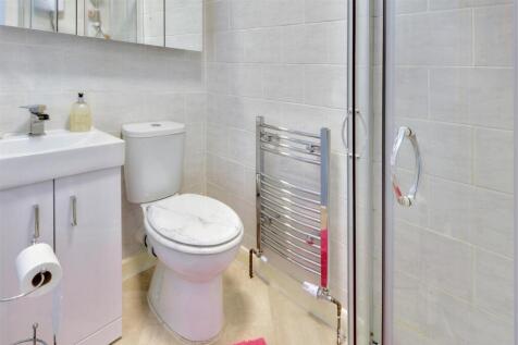 Shower Room (2).jpeg