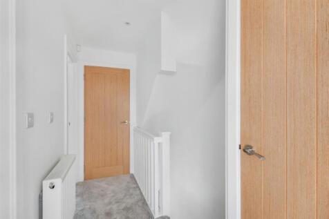 1st Floor Landing_1.jpeg