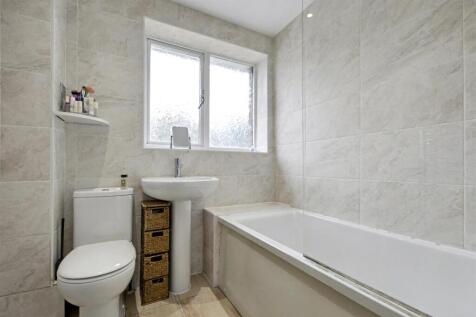 Bathroom_1.jpeg