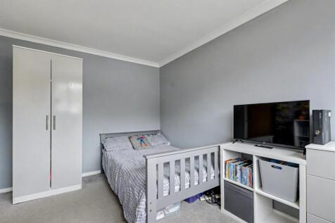 Bedroom 2_1.jpeg