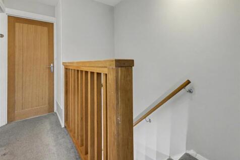 1st Floor Landing.jpeg