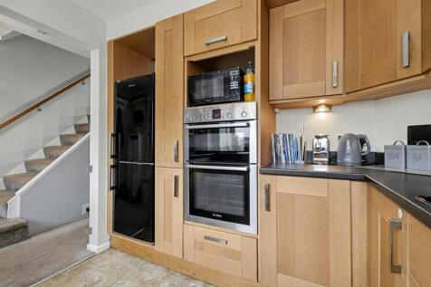 Kitchen_3.jpeg